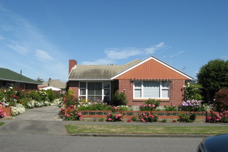 Photo of property in 8 Damien Place, Bromley, Christchurch, 8062