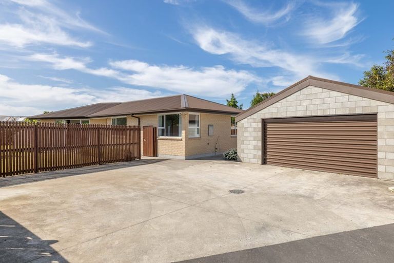 Photo of property in 30 Woodgrove Avenue, North New Brighton, Christchurch, 8083