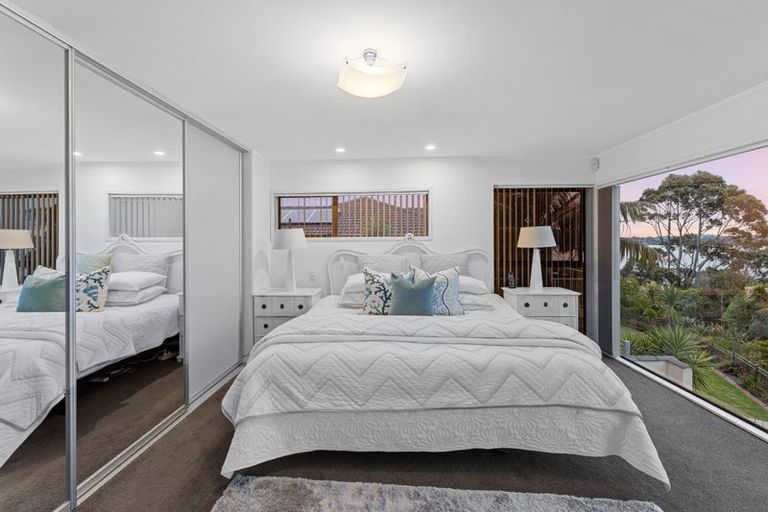 Photo of property in 2/10 Lilford Place, Half Moon Bay, Auckland, 2012