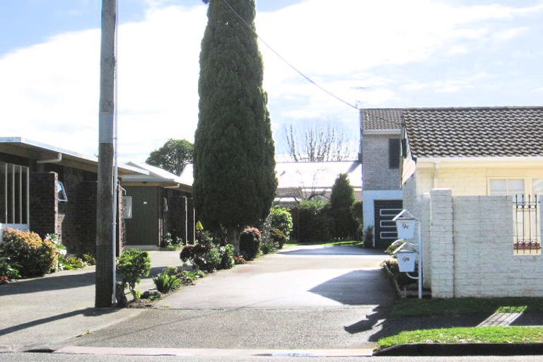 Photo of property in 9b Donald Street, Regent, Whangarei, 0112