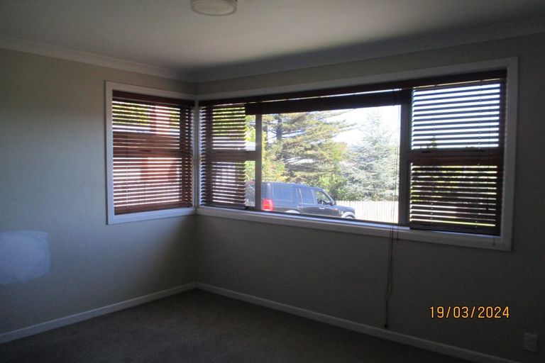 Photo of property in 77 Mcleod Road, Te Atatu South, Auckland, 0610