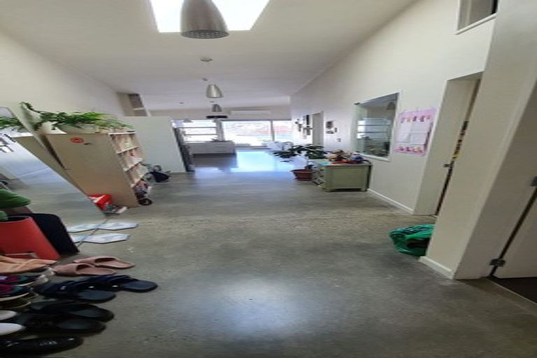 Photo of property in 2/25 Home Street, Mount Victoria, Wellington, 6011