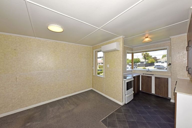 Photo of property in 5 Westcott Street, Dallington, Christchurch, 8061