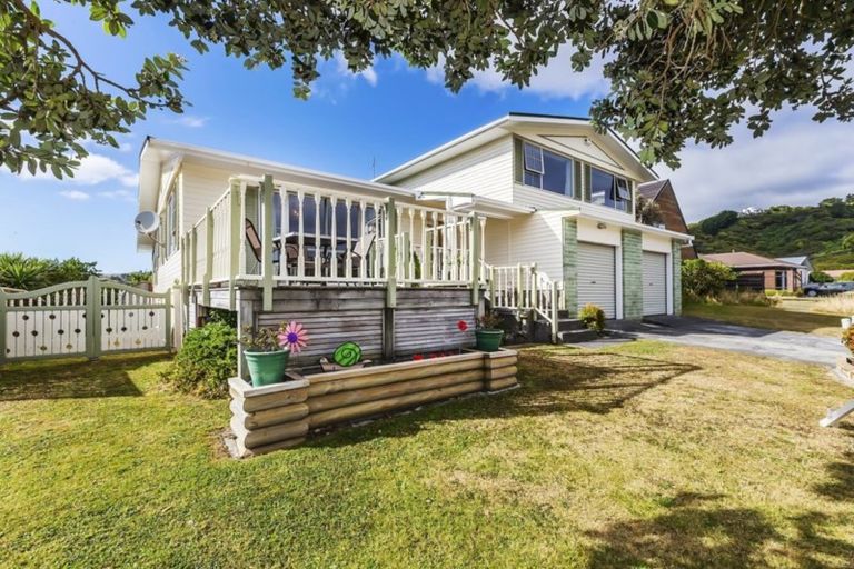 Photo of property in 9 The Sounding, Whitby, Porirua, 5024