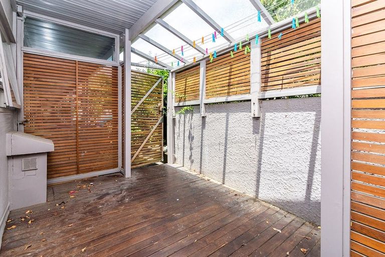 Photo of property in 3/6 Sarsfield Street, Herne Bay, Auckland, 1011