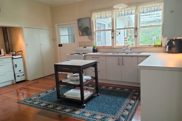 Photo of property in 565 Birch Road East, Herbertville, Dannevirke, 4970