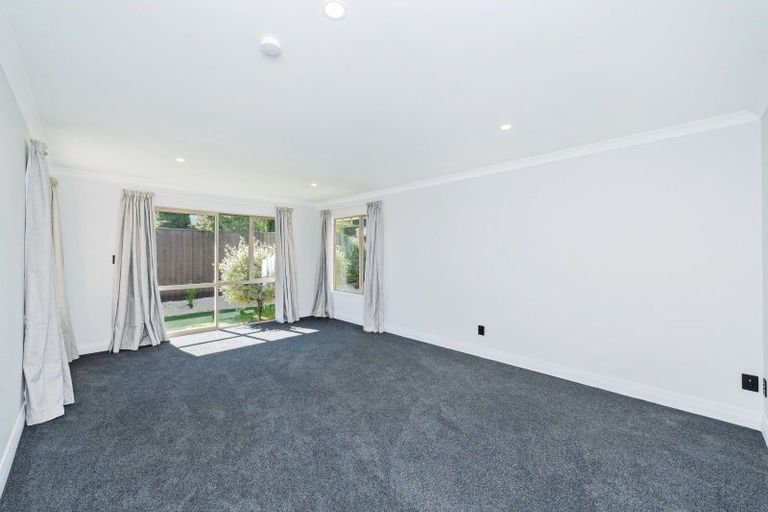 Photo of property in 23 Date Crescent, Aidanfield, Christchurch, 8025