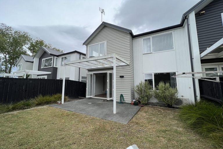 Photo of property in 17 Sunview Street, Silverdale, 0932