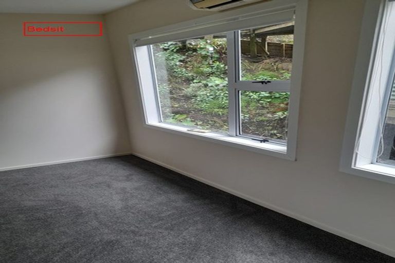 Photo of property in 2/85 Garden Road, Northland, Wellington, 6012