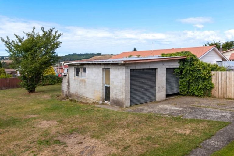 Photo of property in 16 Leslie Avenue, Western Heights, Rotorua, 3015