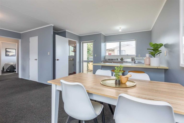 Photo of property in 1/183a Coxhead Road, Wattle Downs, Auckland, 2103