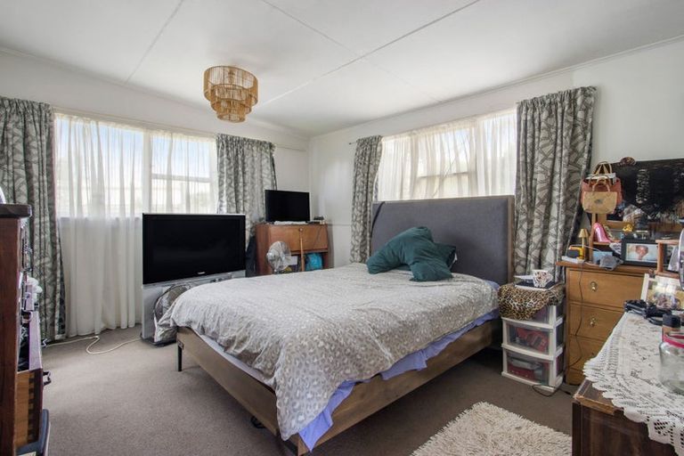 Photo of property in 17 Silverton Road, Waihi, 3610