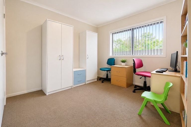 Photo of property in 4 Duke Avenue, Pukekohe, 2120