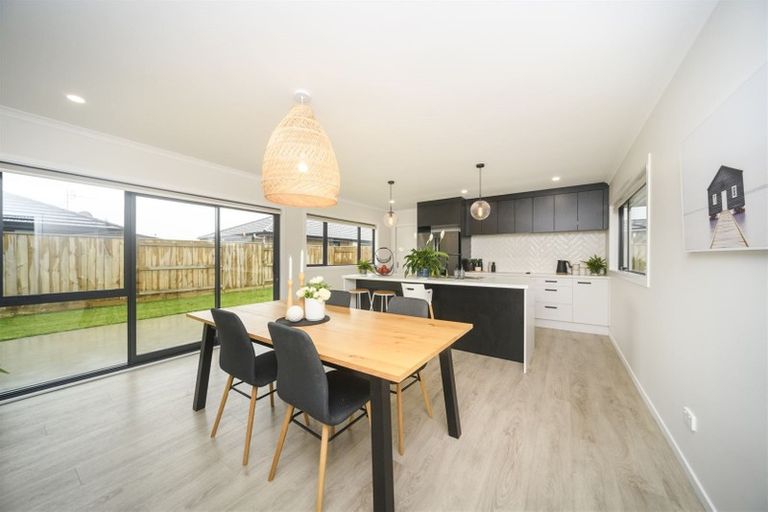 Photo of property in 24 Monarch Drive, Ashhurst, 4810