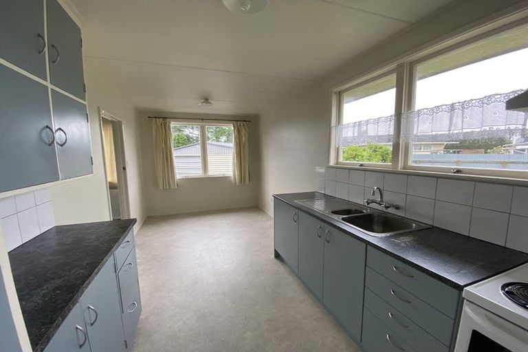 Photo of property in 17 Dover Road, Flaxmere, Hastings, 4120