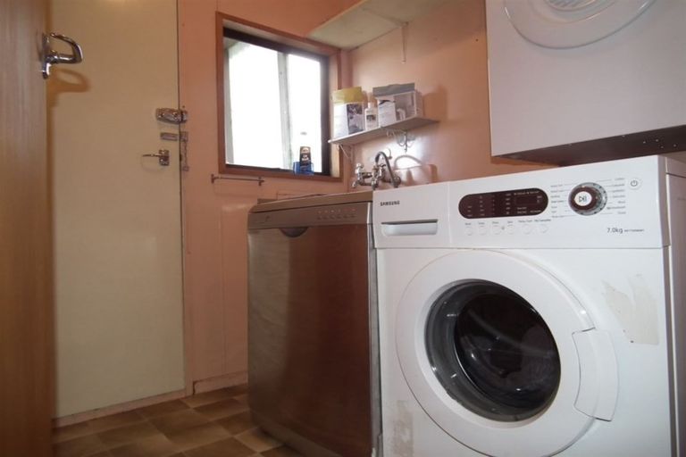 Photo of property in 25 Magdala Street, Kakanui, Oamaru, 9495