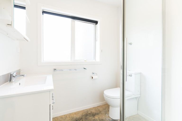 Photo of property in 17a The Drive, Tawa, Wellington, 5028