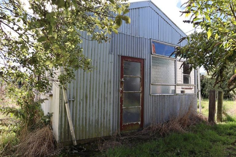 Photo of property in 5 Clark Street, Owaka, 9535