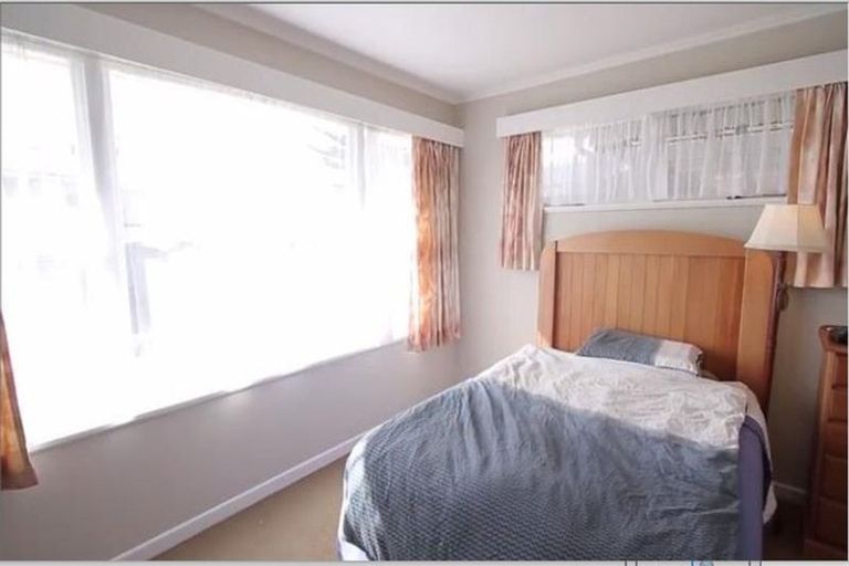 Photo of property in 191 Birkdale Road, Birkdale, Auckland, 0626