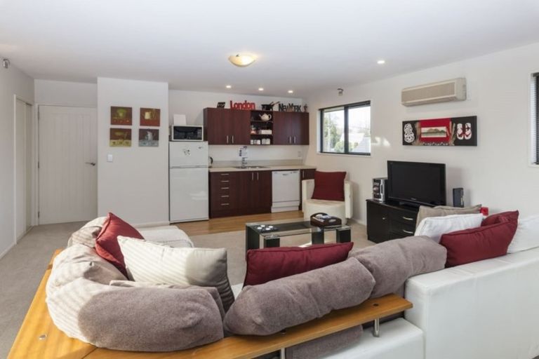 Photo of property in 4 Ryeland Avenue, Ilam, Christchurch, 8041