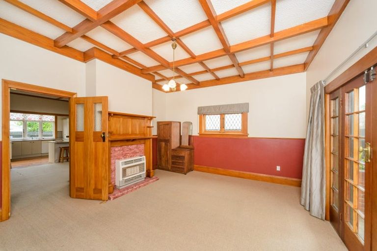 Photo of property in 42 Florence Avenue, Palmerston North, 4414