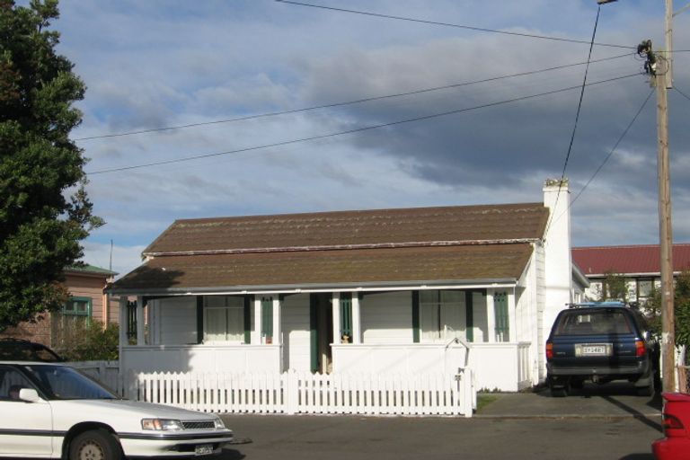 Photo of property in 94 Charles Street, Westshore, Napier, 4110
