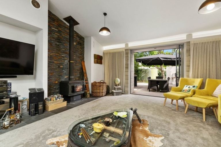 Photo of property in 293 Riverbank Road, Wanaka, 9382