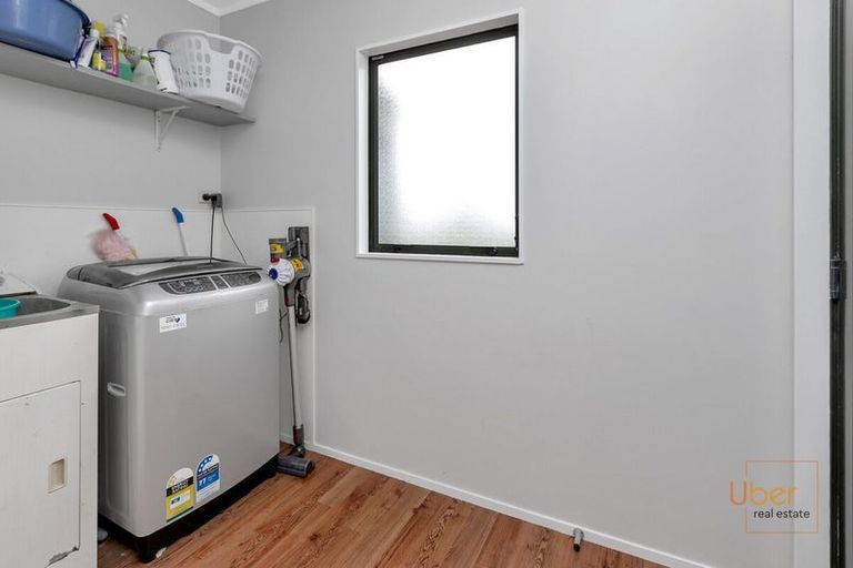 Photo of property in 98 Fourth Avenue, Woodhill, Whangarei, 0110