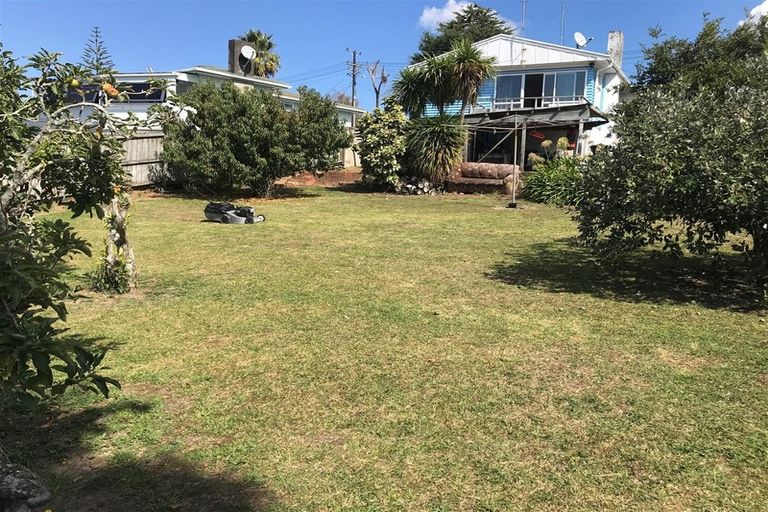 Photo of property in 30 Ranui Avenue, Ranui, Auckland, 0612