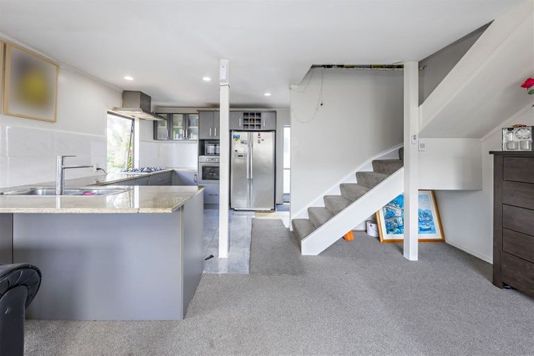 Photo of property in 2/33 Marr Road, Manurewa, Auckland, 2102