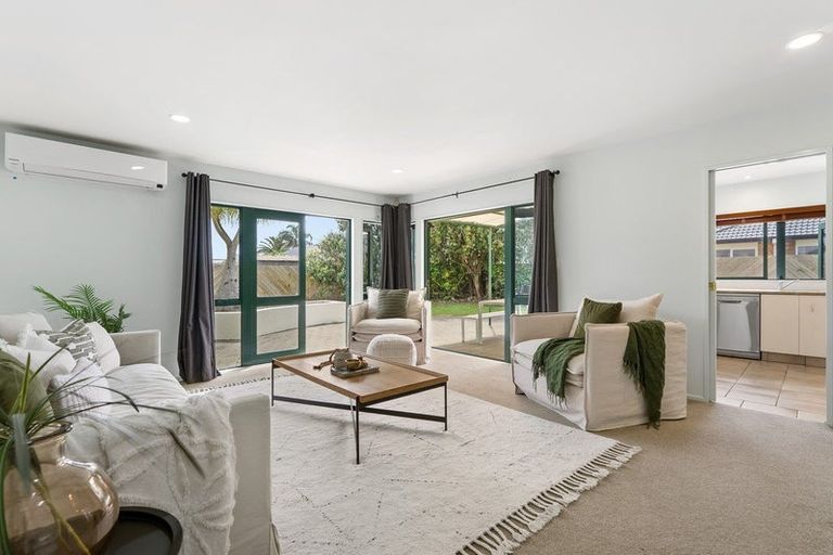 Photo of property in 94 Santa Monica Drive, Papamoa Beach, Papamoa, 3118