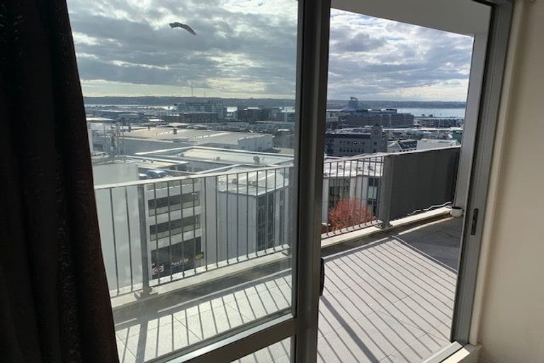Photo of property in Alpha Apartments, 603/17 Vogel Lane, Auckland Central, Auckland, 1010