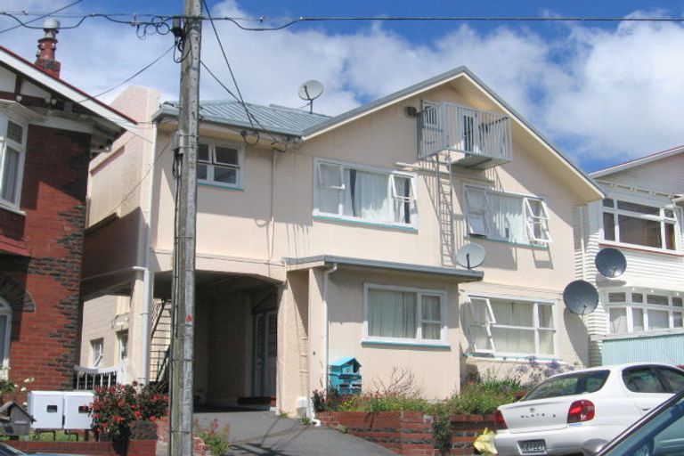 Photo of property in 3 Moncrieff Street, Mount Victoria, Wellington, 6011