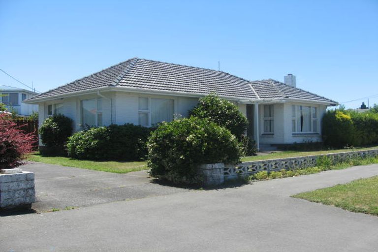 Photo of property in 6 Janet Street, Upper Riccarton, Christchurch, 8041