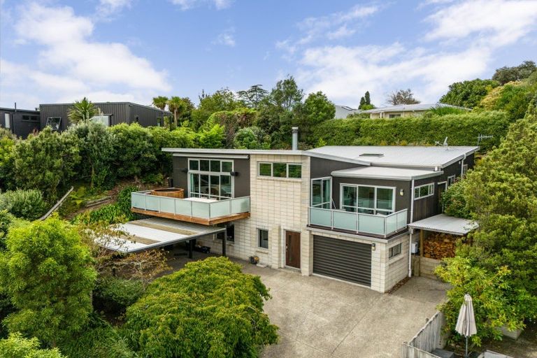 Photo of property in 37 Margaret Avenue, Havelock North, 4130