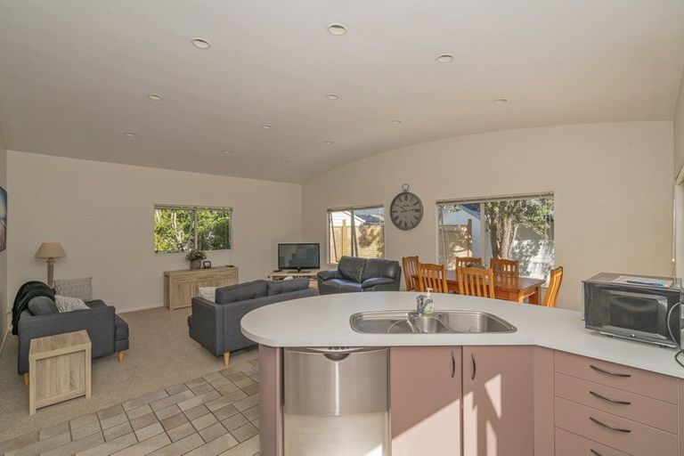 Photo of property in 104 The Yardarm, Pauanui, Hikuai, 3579