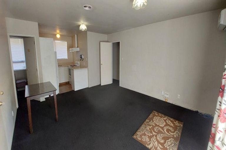 Photo of property in 1/15 Newnham Terrace, Upper Riccarton, Christchurch, 8041