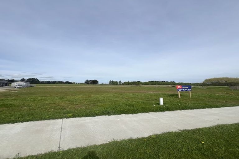 Photo of property in 30 Campbell Place, Marton, 4710