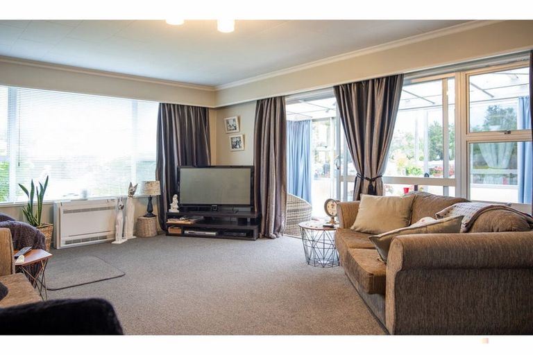 Photo of property in 150 High Street, Waimate, 7924