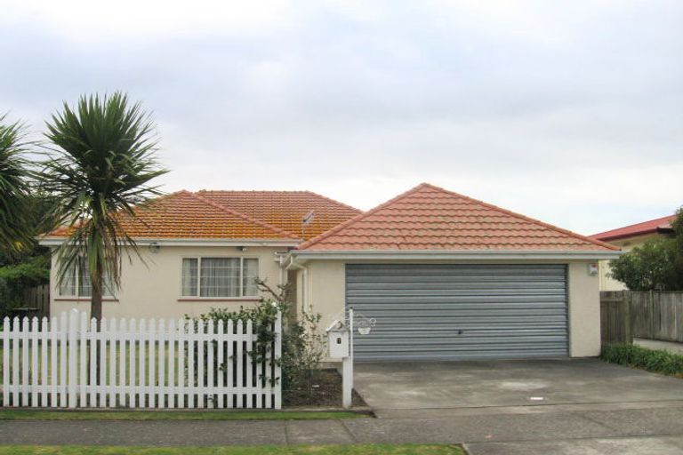 Photo of property in 7 Golding Road, Taradale, Napier, 4112