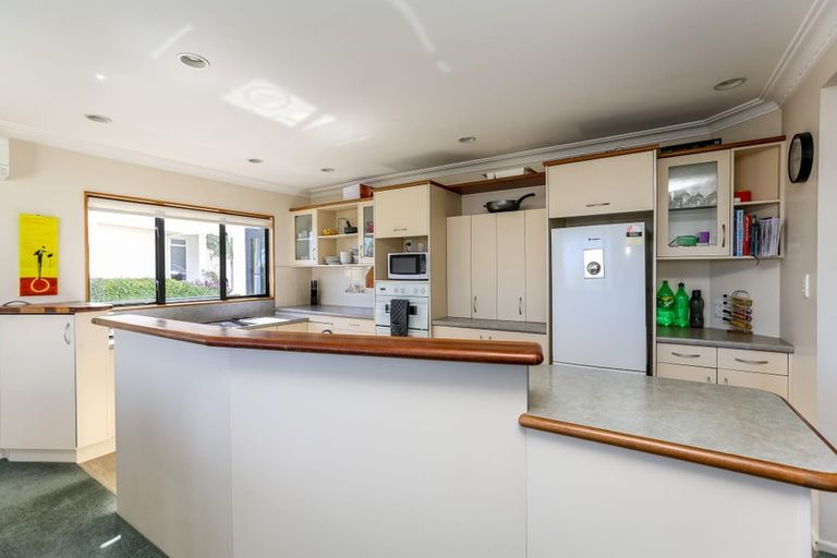 Photo of property in 85a Eliot Street, New Plymouth, 4310