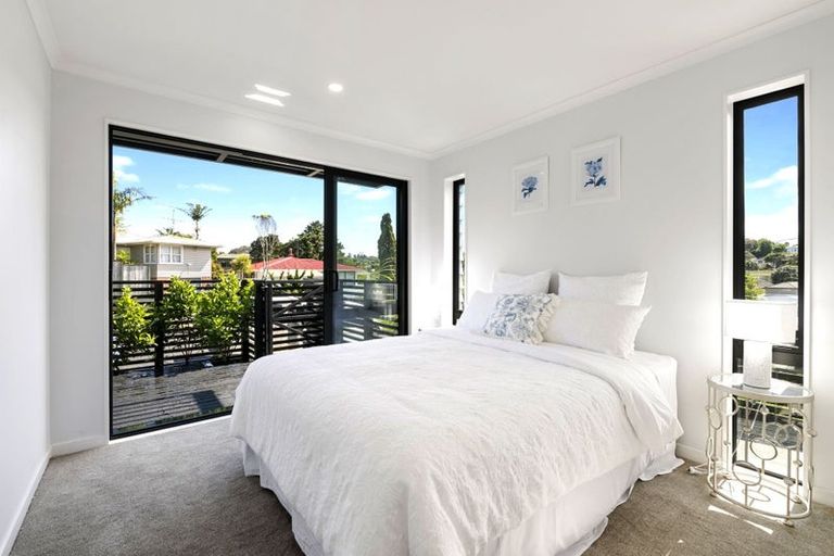 Photo of property in 12a Tiber Road, Forrest Hill, Auckland, 0620