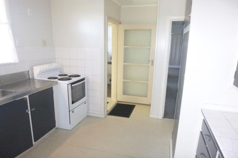 Photo of property in 33 Leicester Street, Cannons Creek, Porirua, 5024