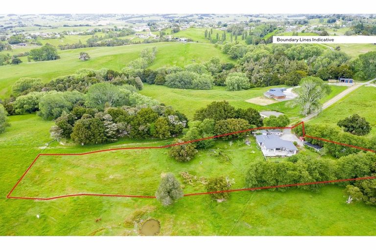 Photo of property in 45 Nikau Lane, Maungaturoto, 0520