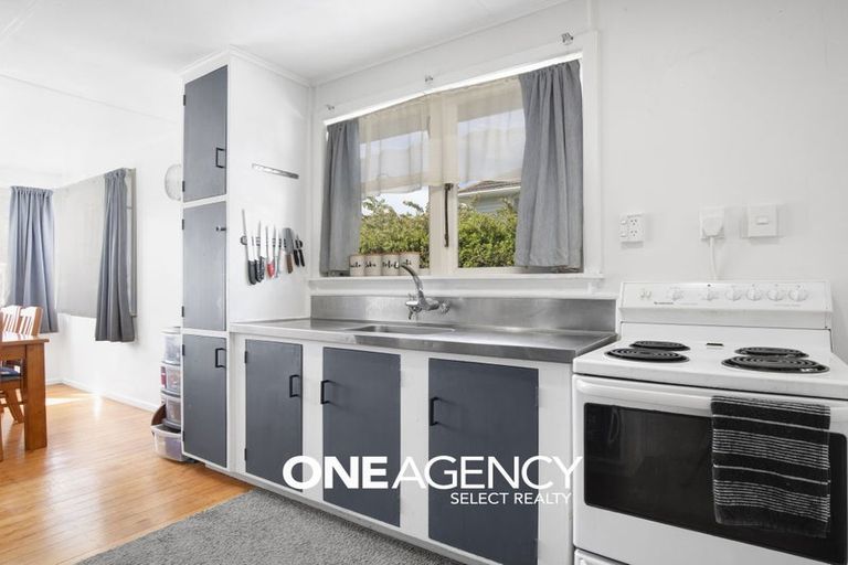 Photo of property in 101 Waihora Crescent, Waitangirua, Porirua, 5024