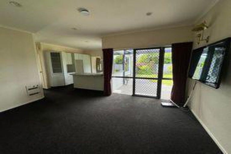 Photo of property in 53 Kensington Drive, Taradale, Napier, 4112