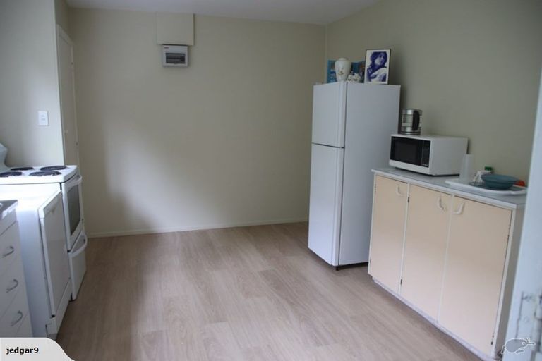 Photo of property in 1/9 Pemberton Avenue, Bayview, Auckland, 0629