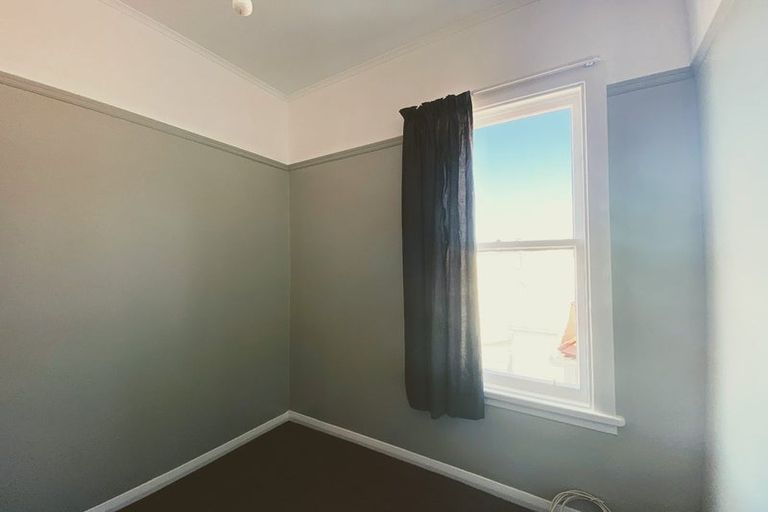 Photo of property in 167 Tasman Street, Mount Cook, Wellington, 6021