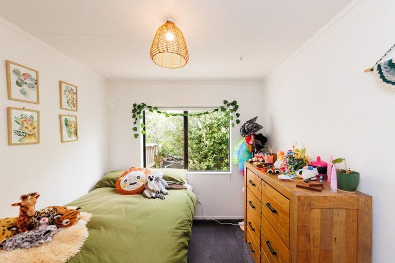 Photo of property in 18 Phillips Street, Sanson, 4817