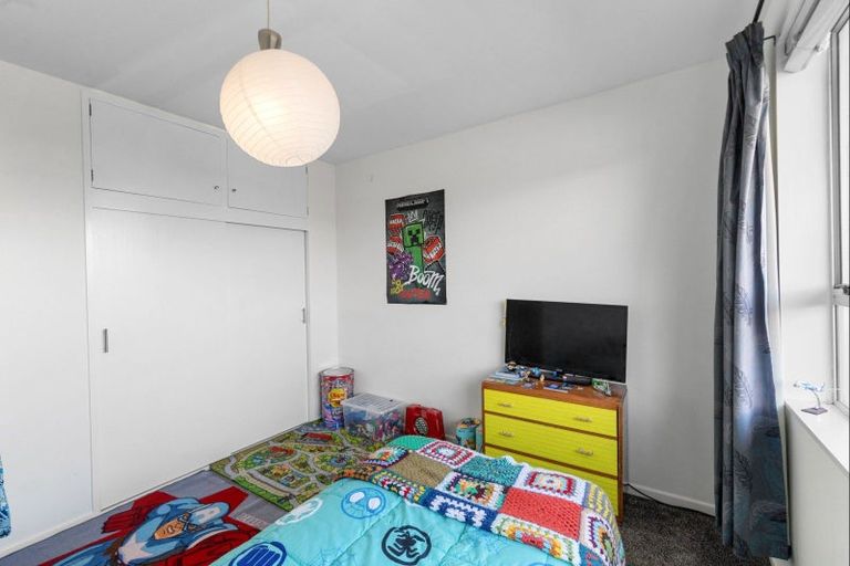 Photo of property in 3/90 Springs Road, Hornby, Christchurch, 8042